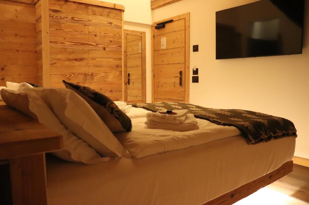 Hotel Ciasa Lorenzi Cortina dʼAmpezzo Dış mekan fotoğraf