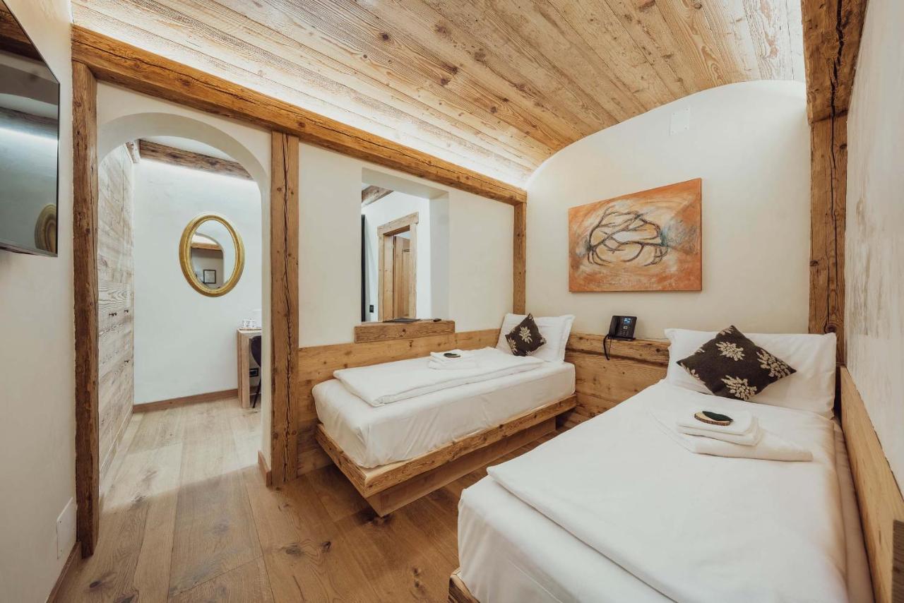 Hotel Ciasa Lorenzi Cortina dʼAmpezzo Dış mekan fotoğraf